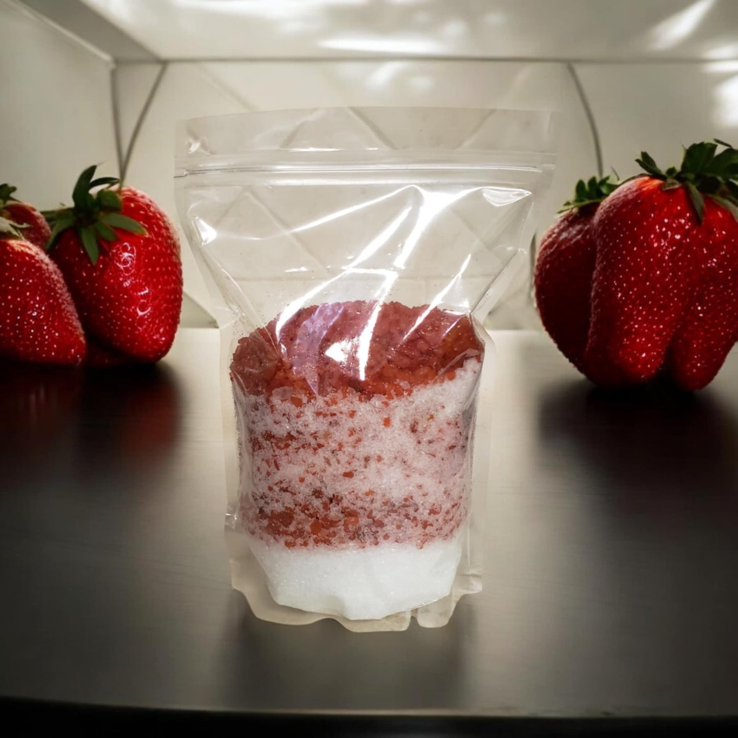 Strawberry Bath Soak – 1.5 lbs